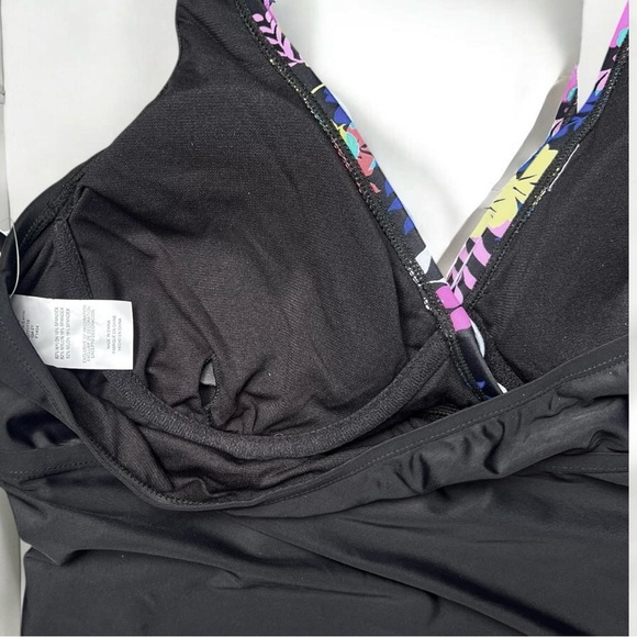 🌻NEW w.tags Island Escape Plus Size Mariposa Underwire Halterkini Size 20W - Picture 8 of 11